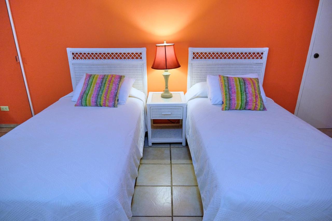 Aruba Quality Apartments & Suites パームビーチ エクステリア 写真