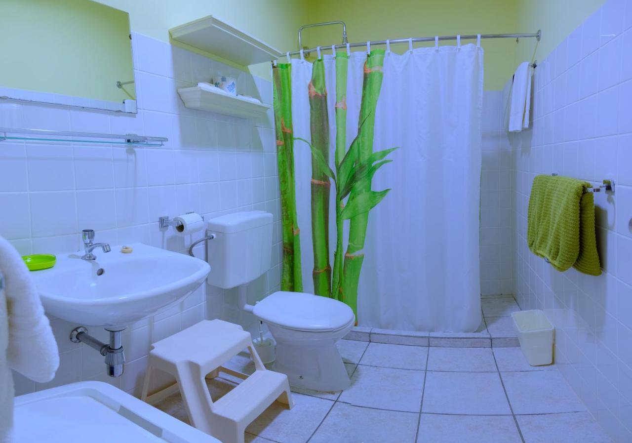 Aruba Quality Apartments & Suites パームビーチ エクステリア 写真