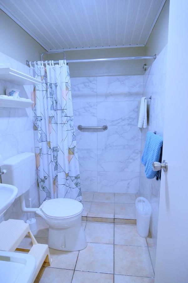 Aruba Quality Apartments & Suites パームビーチ エクステリア 写真