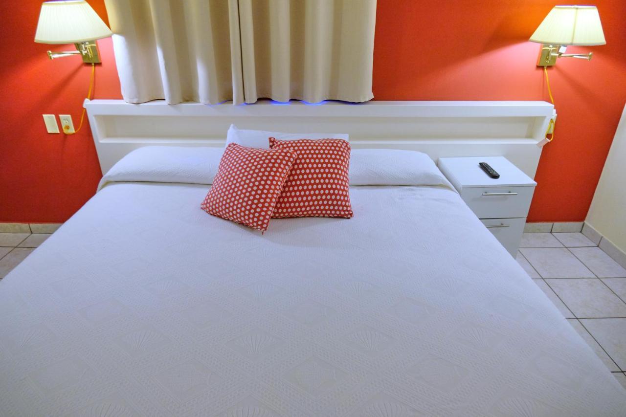 Aruba Quality Apartments & Suites パームビーチ エクステリア 写真