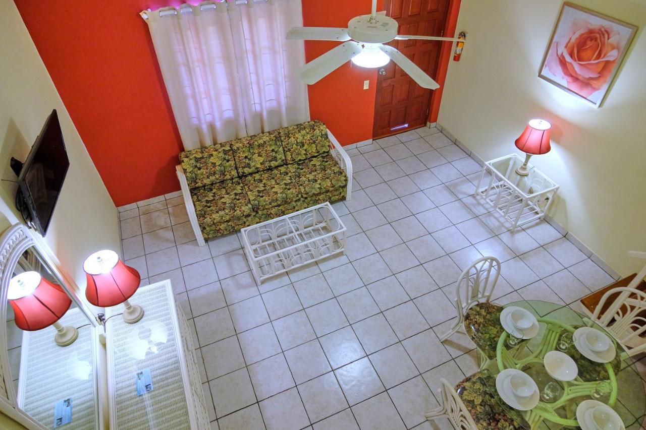 Aruba Quality Apartments & Suites パームビーチ エクステリア 写真