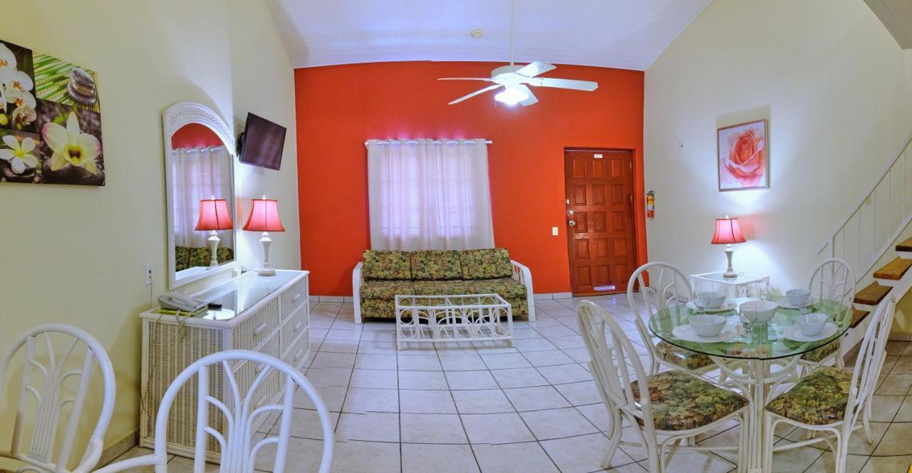 Aruba Quality Apartments & Suites パームビーチ エクステリア 写真