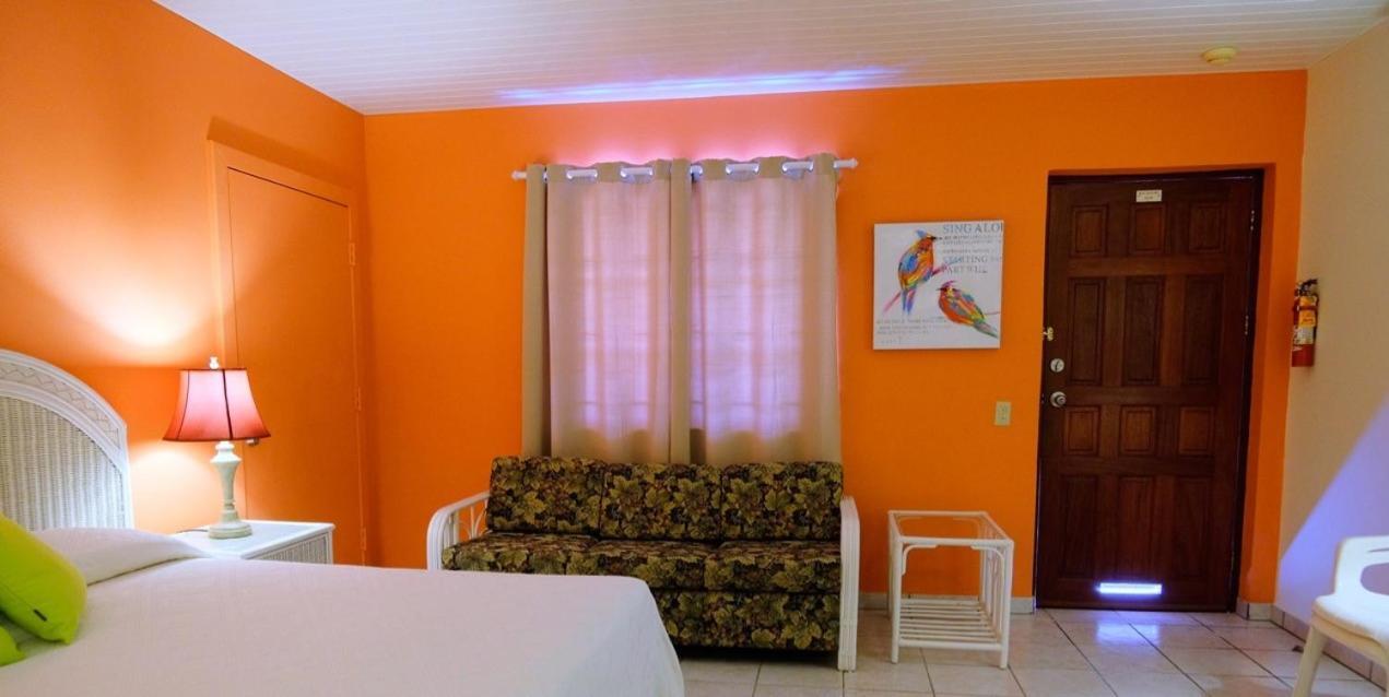 Aruba Quality Apartments & Suites パームビーチ エクステリア 写真
